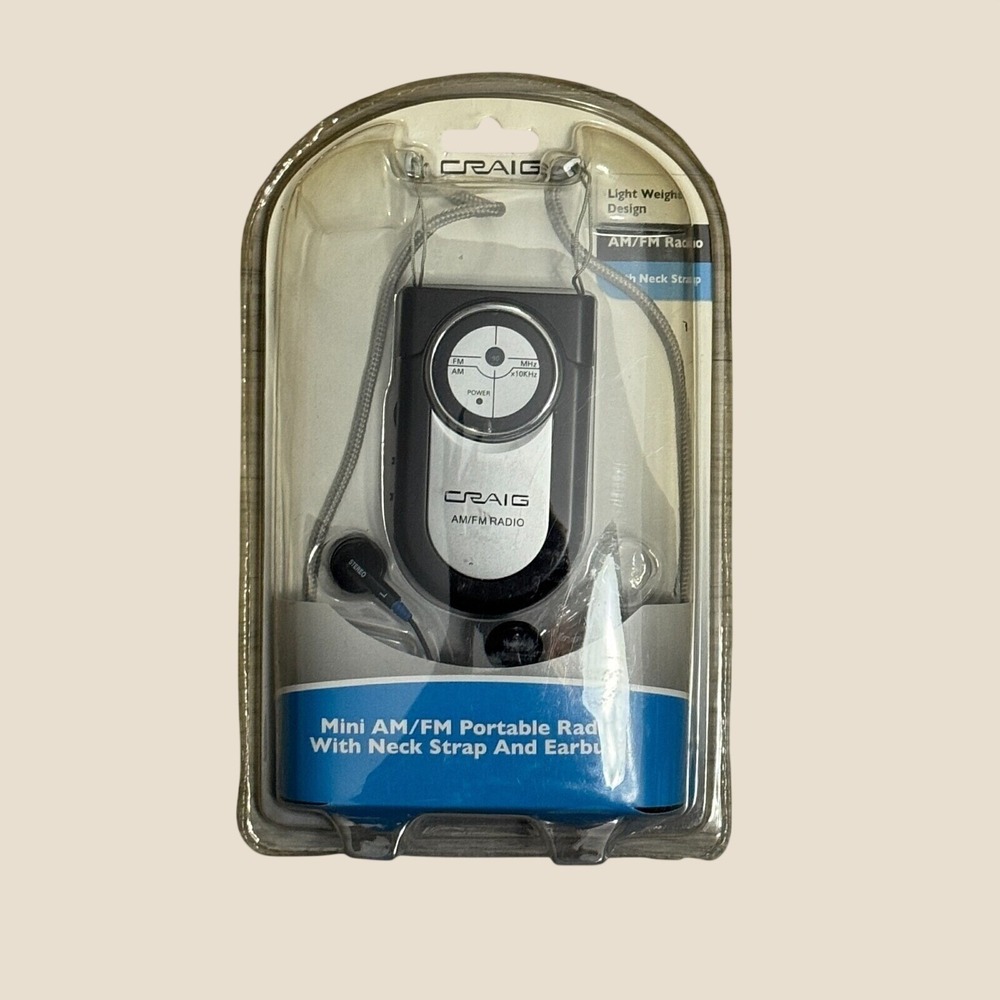 Craig CR4116 Portable AM/FM Pocket Radio Silver Black New Sealed Earbuds